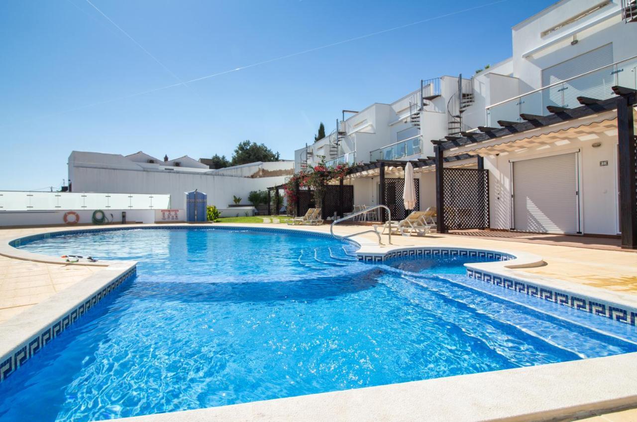 Cliff-Top Townhouse With Stunning Ocean Views カルヴォエイロ エクステリア 写真